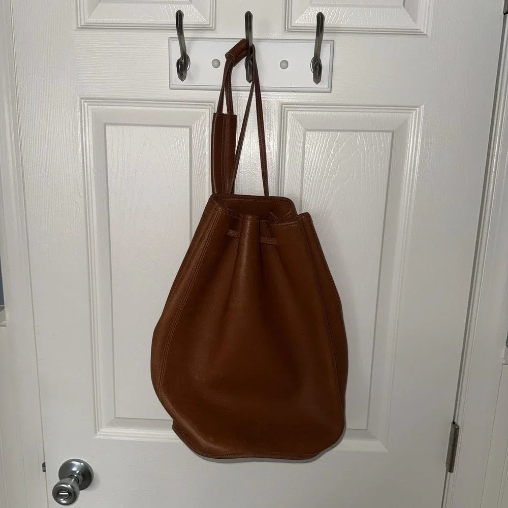 Vintage Coach #9929 British Tan Leather The Sling Large Drawstring Bucket Bag